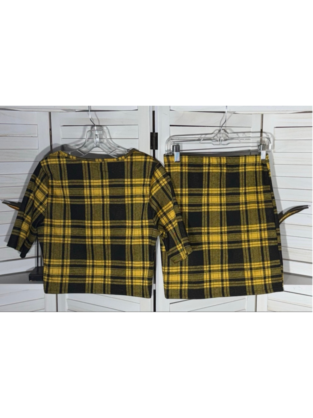 Vintage Y2K school girl style yellow black plaid mini skirt top set sz M - Picture 2 of 13